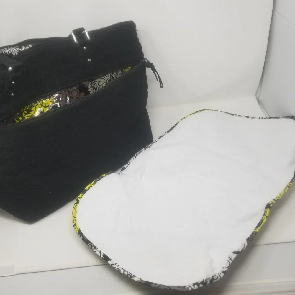 Vera Bradley Ultimate Baby Quilted Performance Twill Black Diaper Bag Change Pad
